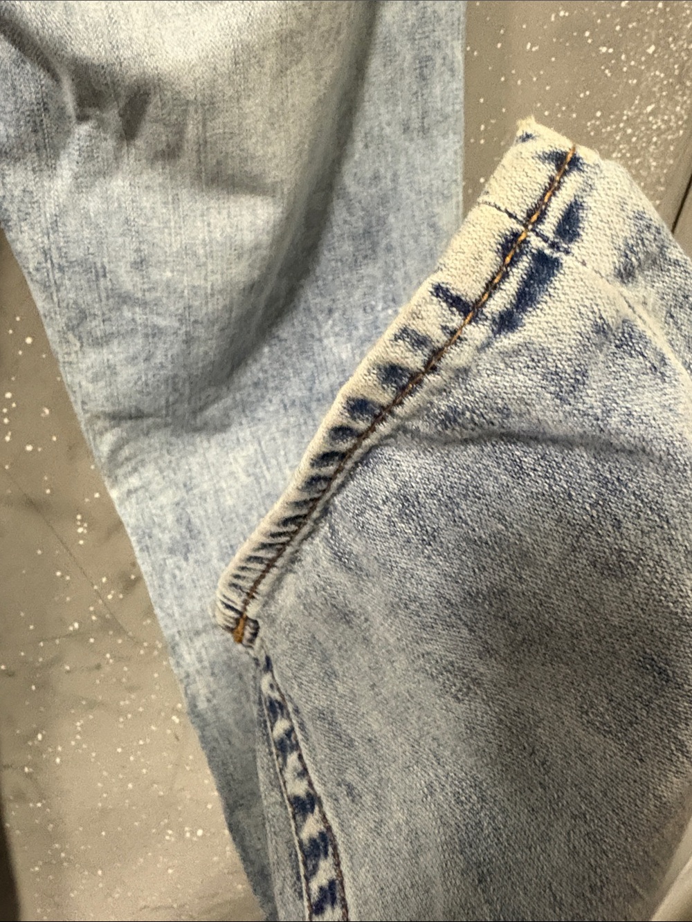 True Religion Light Wash Straight Leg Jeans with Signature Flap Pockets - Picture 8 of 13